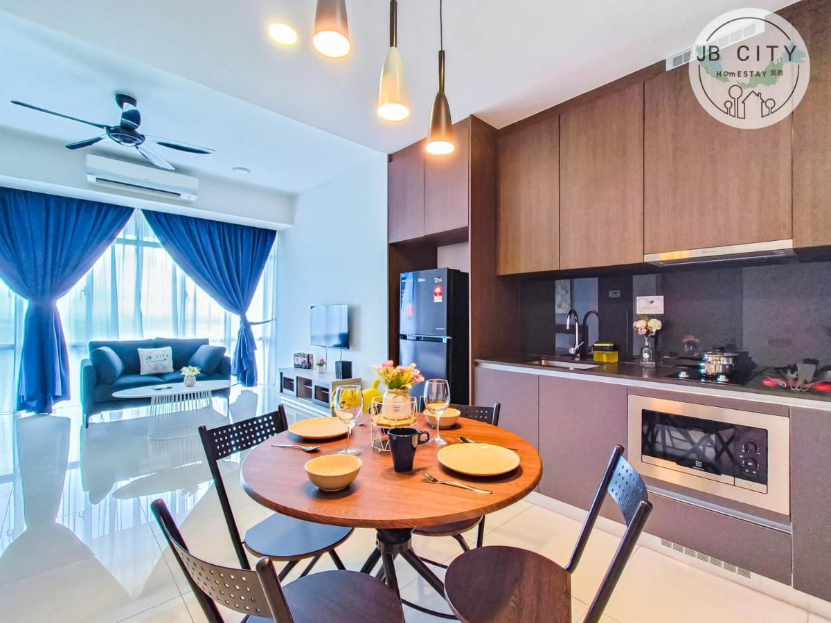 Grand Medini Suites By Rr Jbcity Nusajaya  Zewnętrze zdjęcie