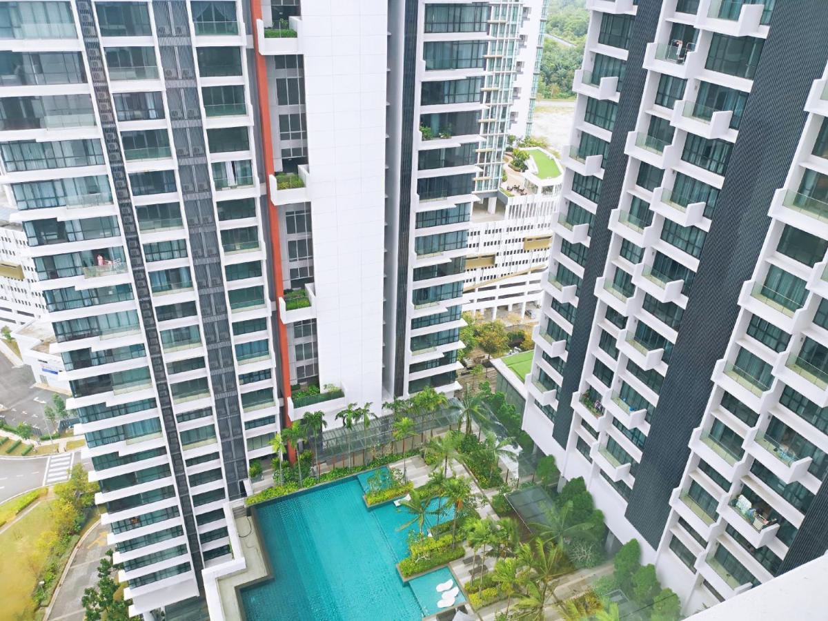 Grand Medini Suites By Rr Jbcity Nusajaya  Zewnętrze zdjęcie